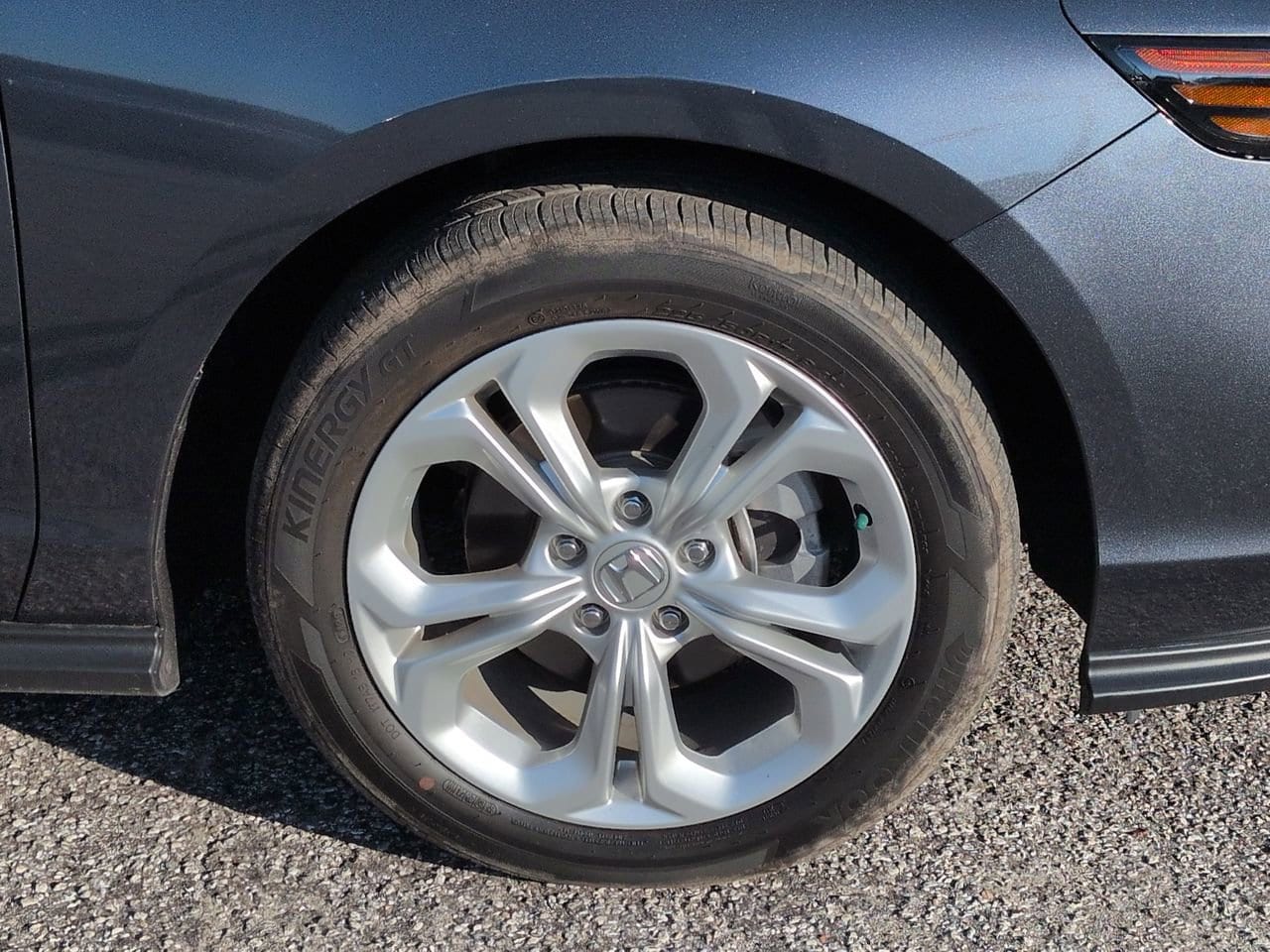 2024 Honda Accord LX - Photo 10