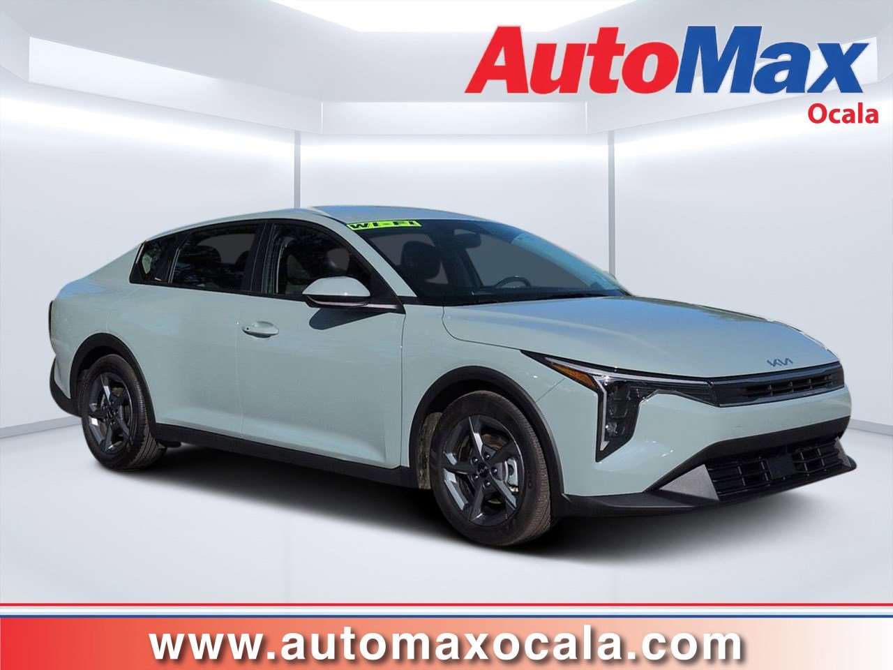 2025 Kia K4 LXS AT's photo