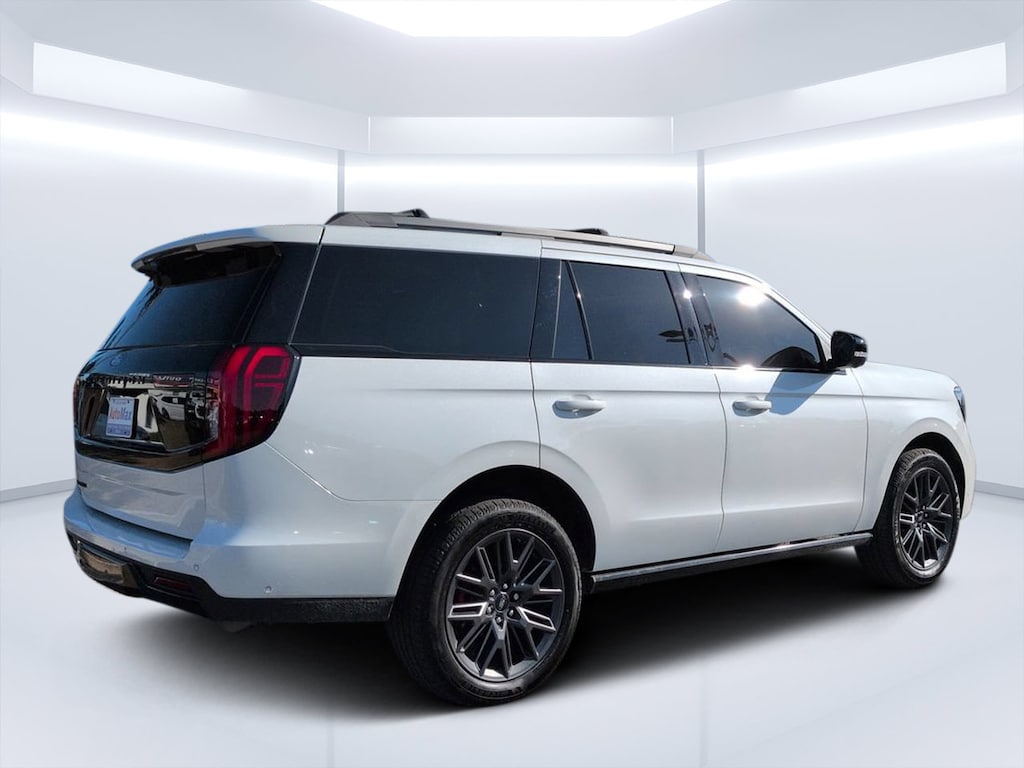 Used 2025 Ford Expedition Platinum SUV