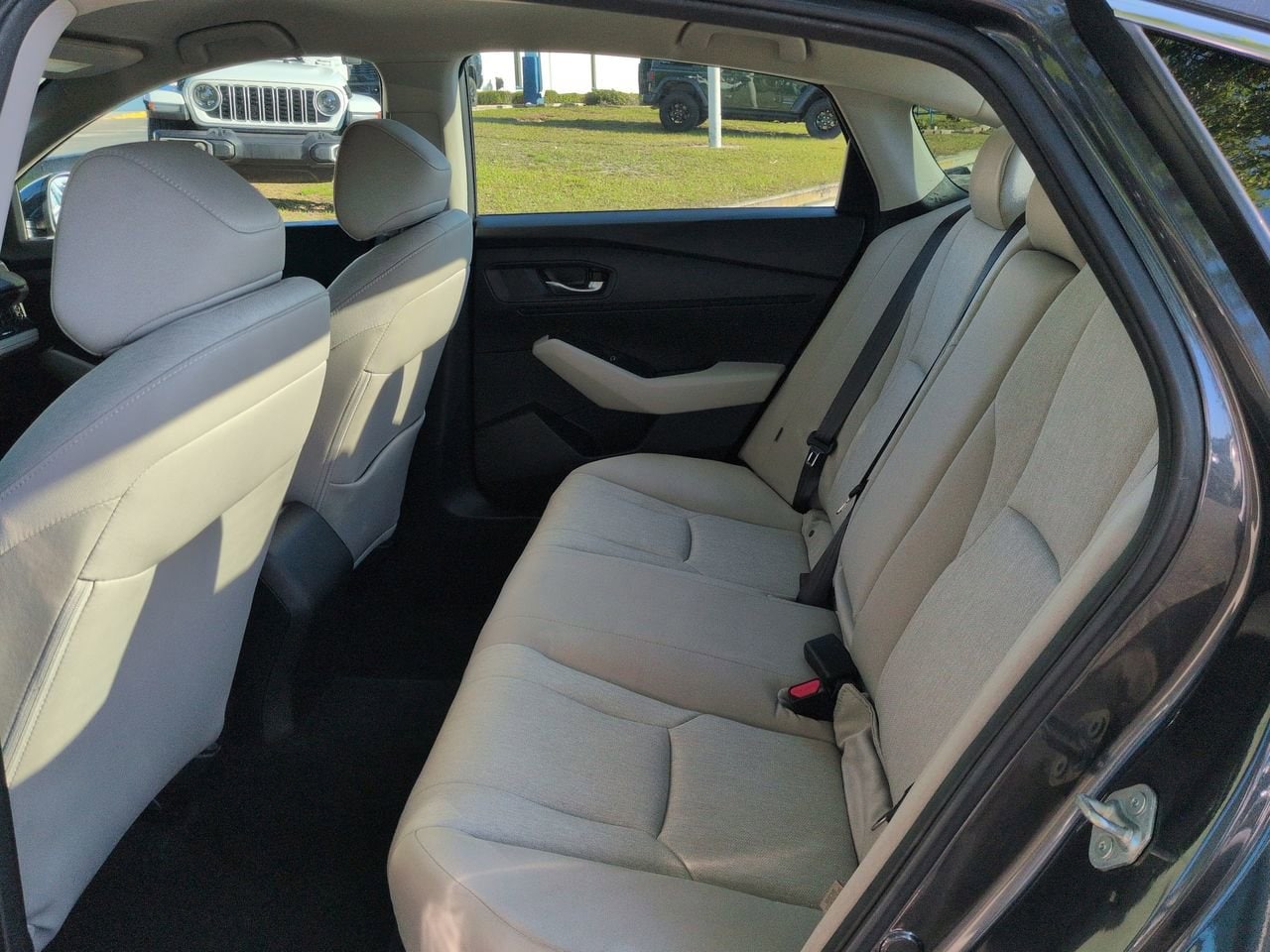 2024 Honda Accord LX - Photo 12