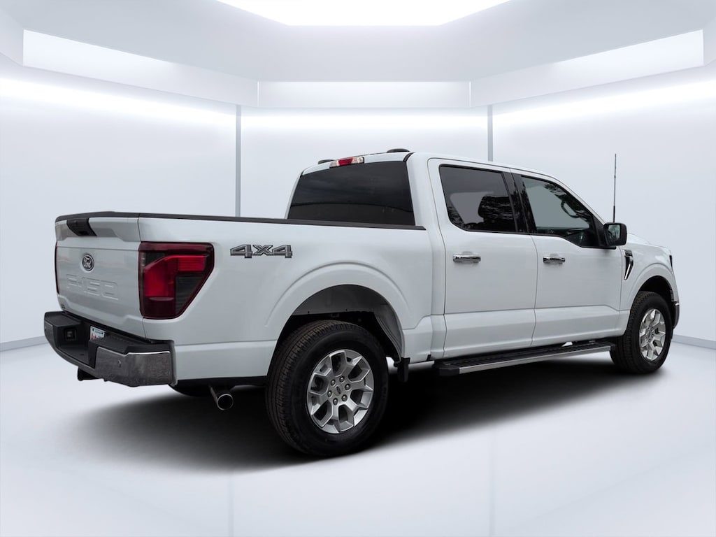 Used 2025 Ford F-150 XLT Truck SuperCrew Cab
