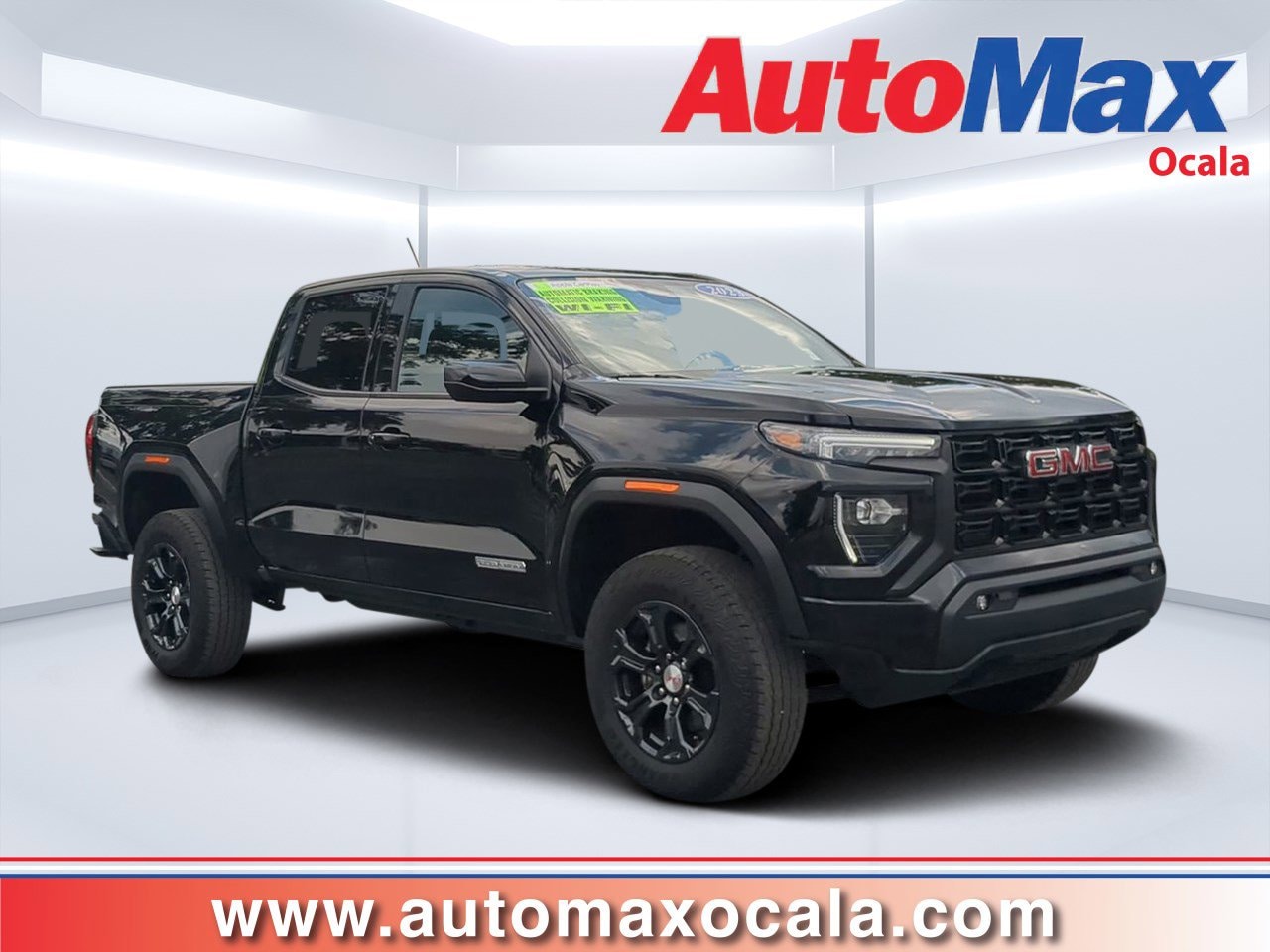 2023 GMC Canyon Elevation's photo