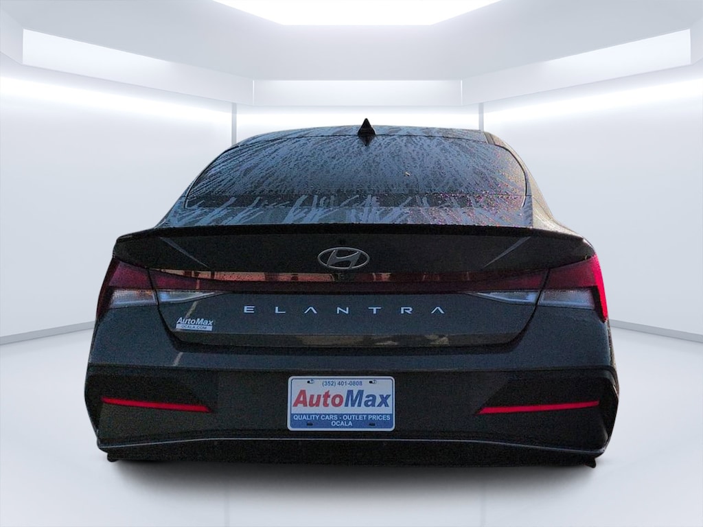 Used 2026 Hyundai Elantra SEL Sport Sedan