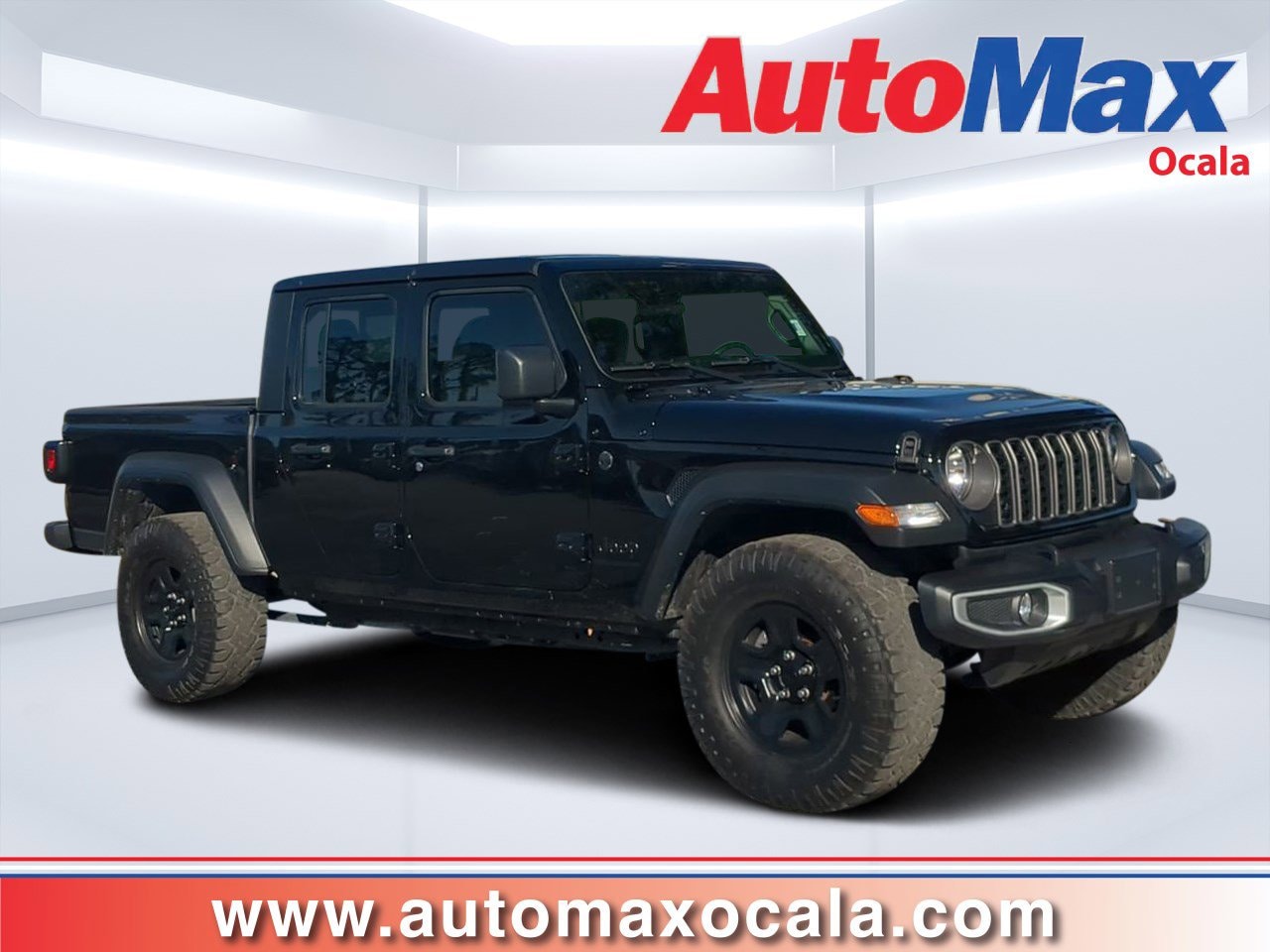 2025 Jeep Gladiator Sport Auto's photo