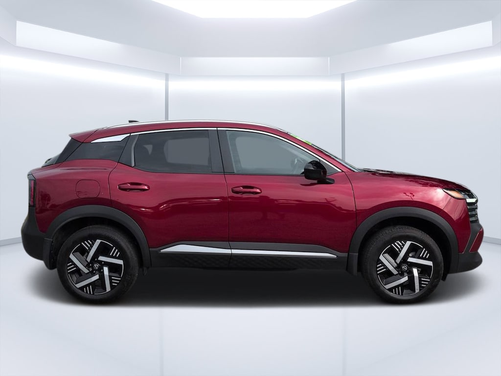 Used 2026 Nissan Kicks SV SUV