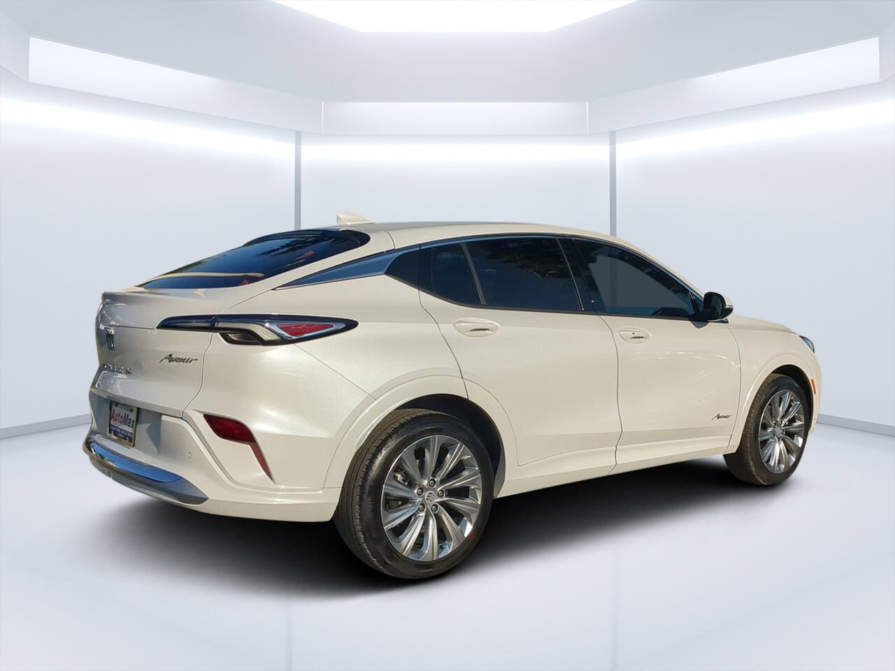 2024 Buick Envista Avenir photo 2