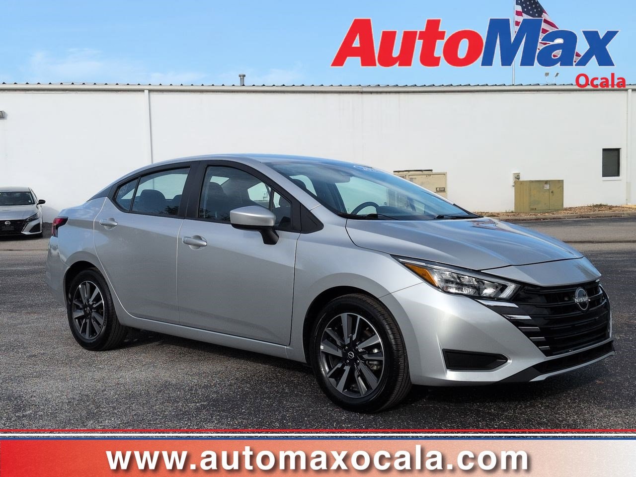 2025 Nissan Versa 1.6 SV CVT's photo
