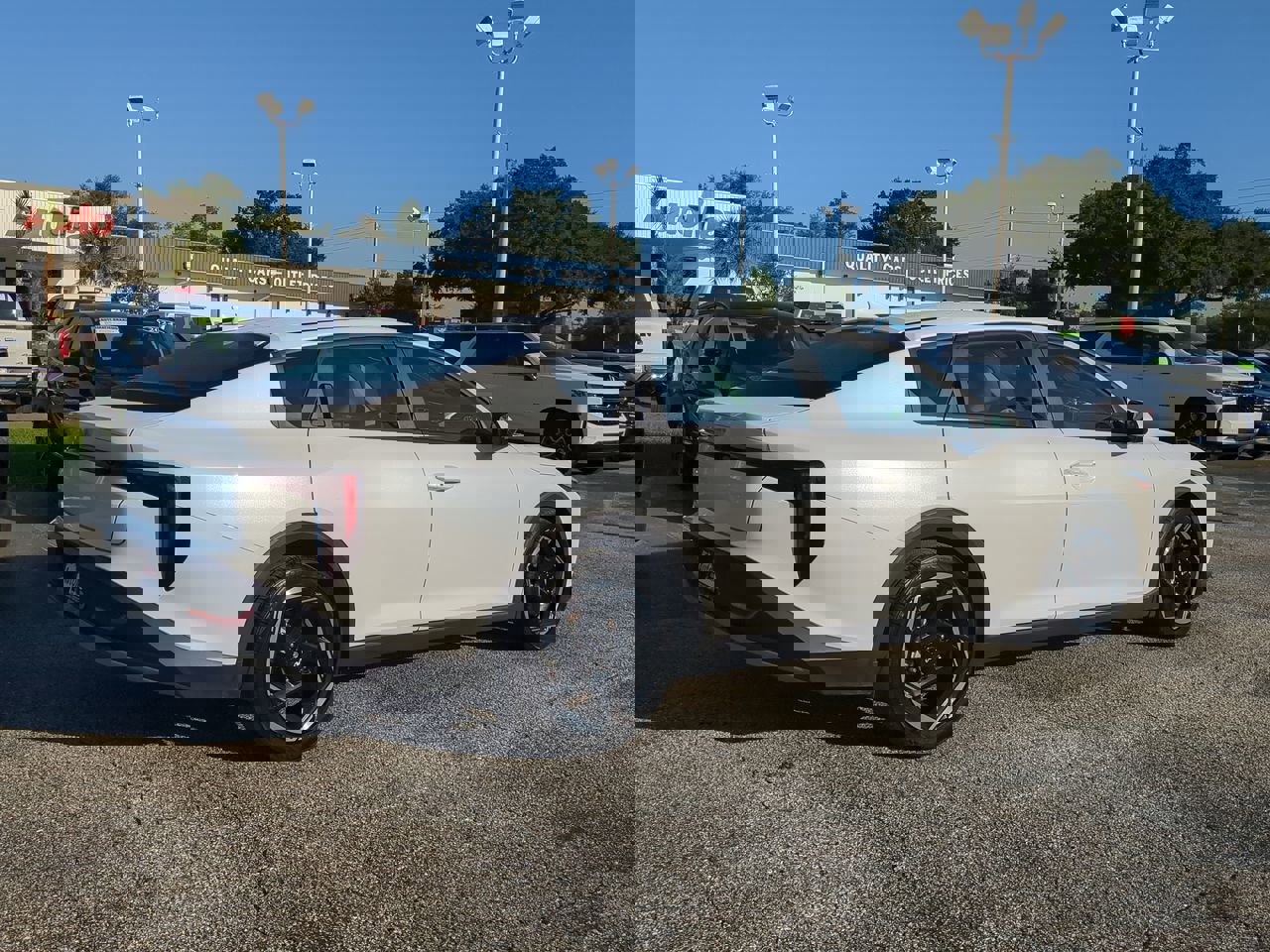 2025 Kia K4 EX photo 4