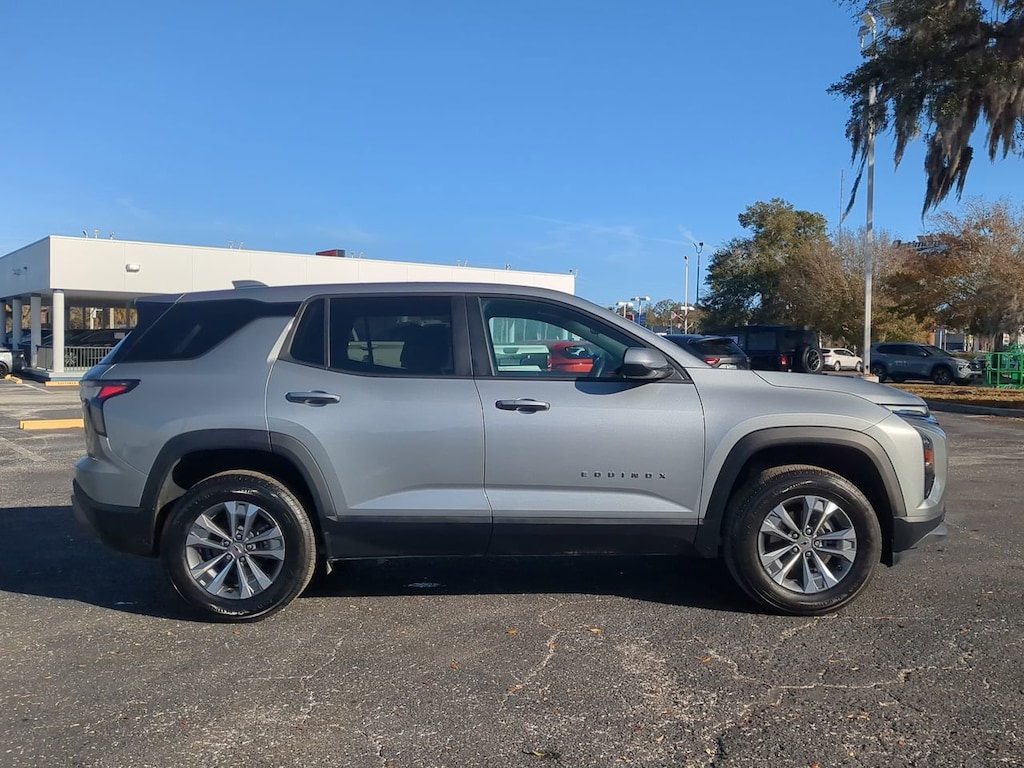 Used 2025 Chevrolet Equinox FWD LT SUV