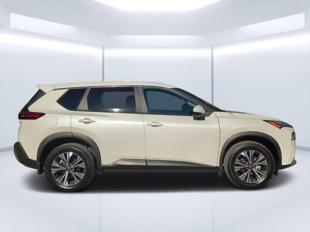 Used 2023 Nissan Rogue SV SUV