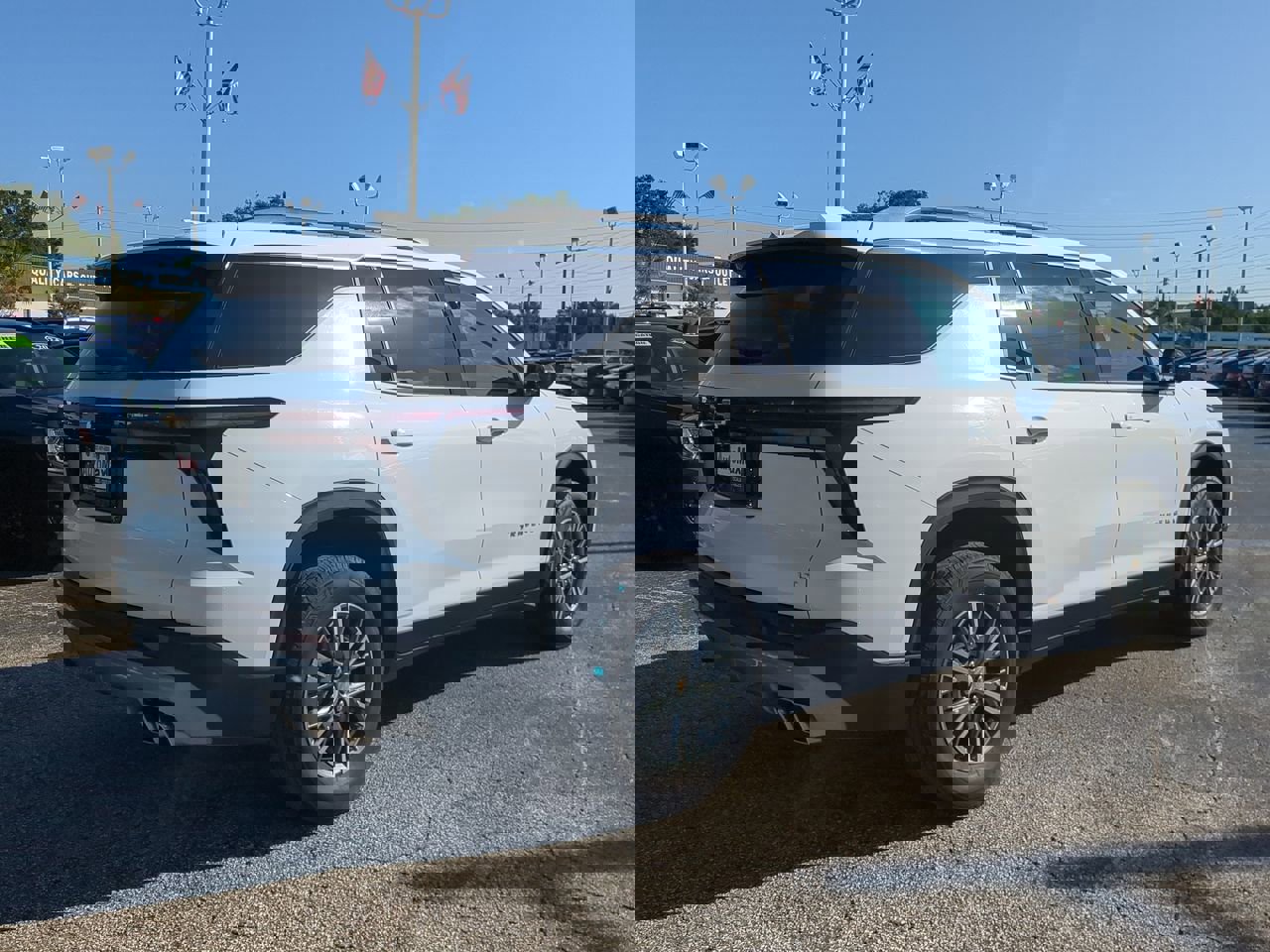 2024 Chevrolet Traverse photo 4