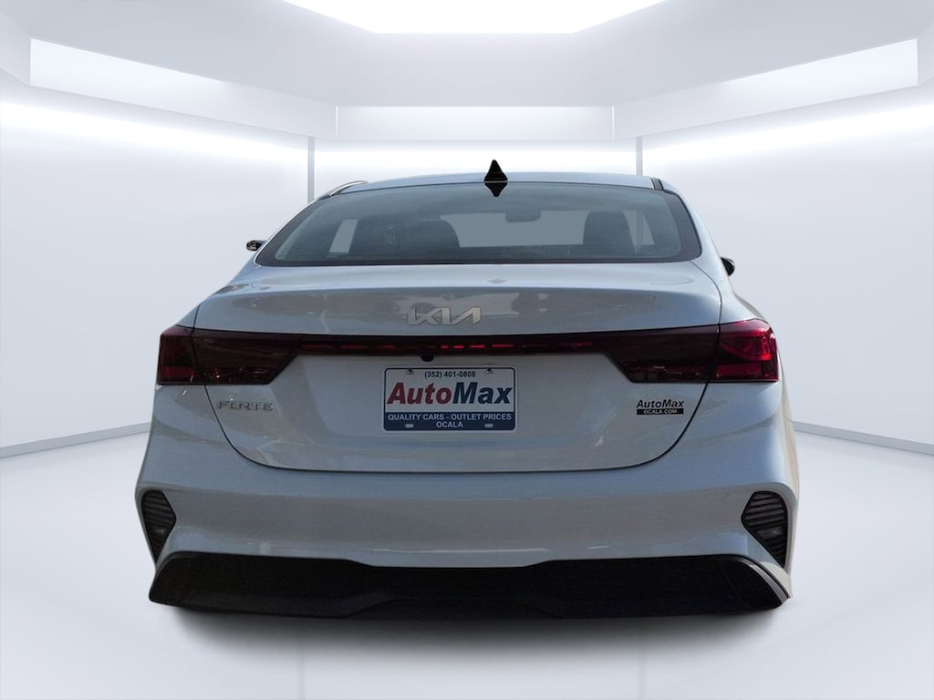 Used 2024 Kia Forte LXS Sedan