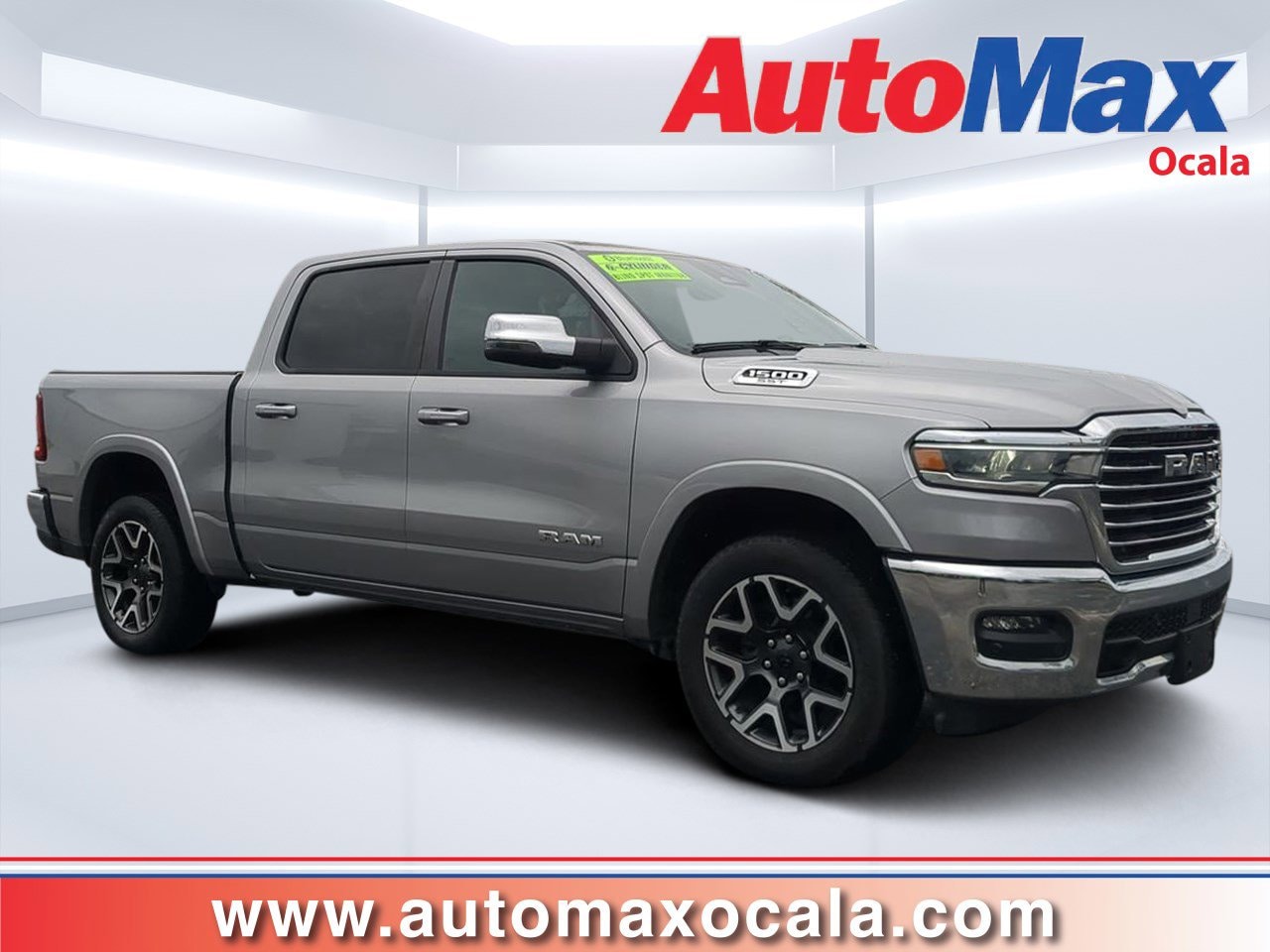 2025 RAM 1500 Laramie 4x4 Crew Cab 5'7's photo