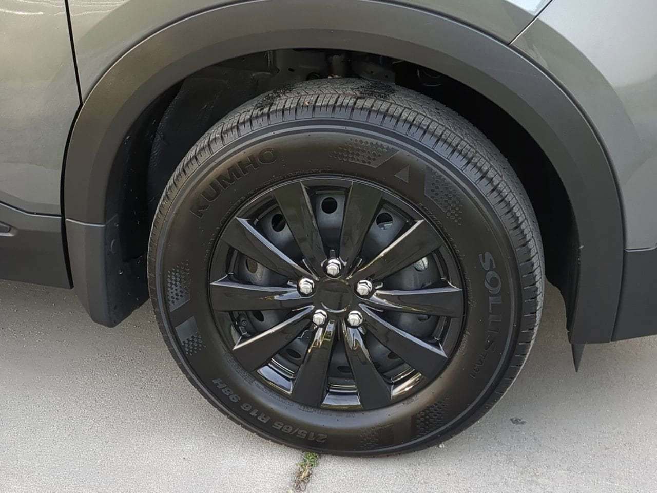 2025 Nissan Kicks S - Photo 11