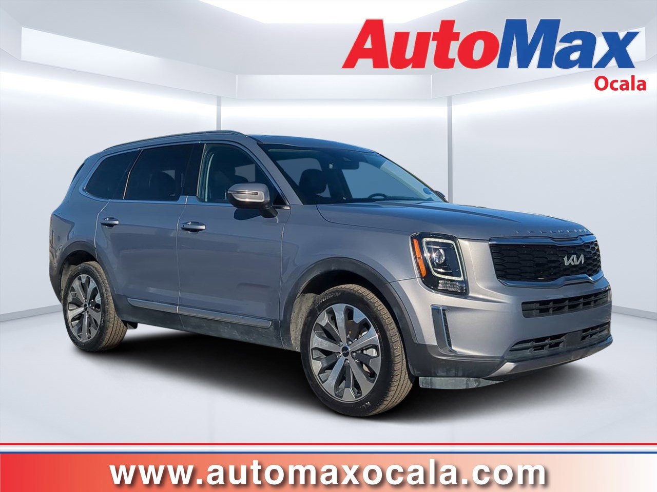 2022 Kia Telluride S's photo