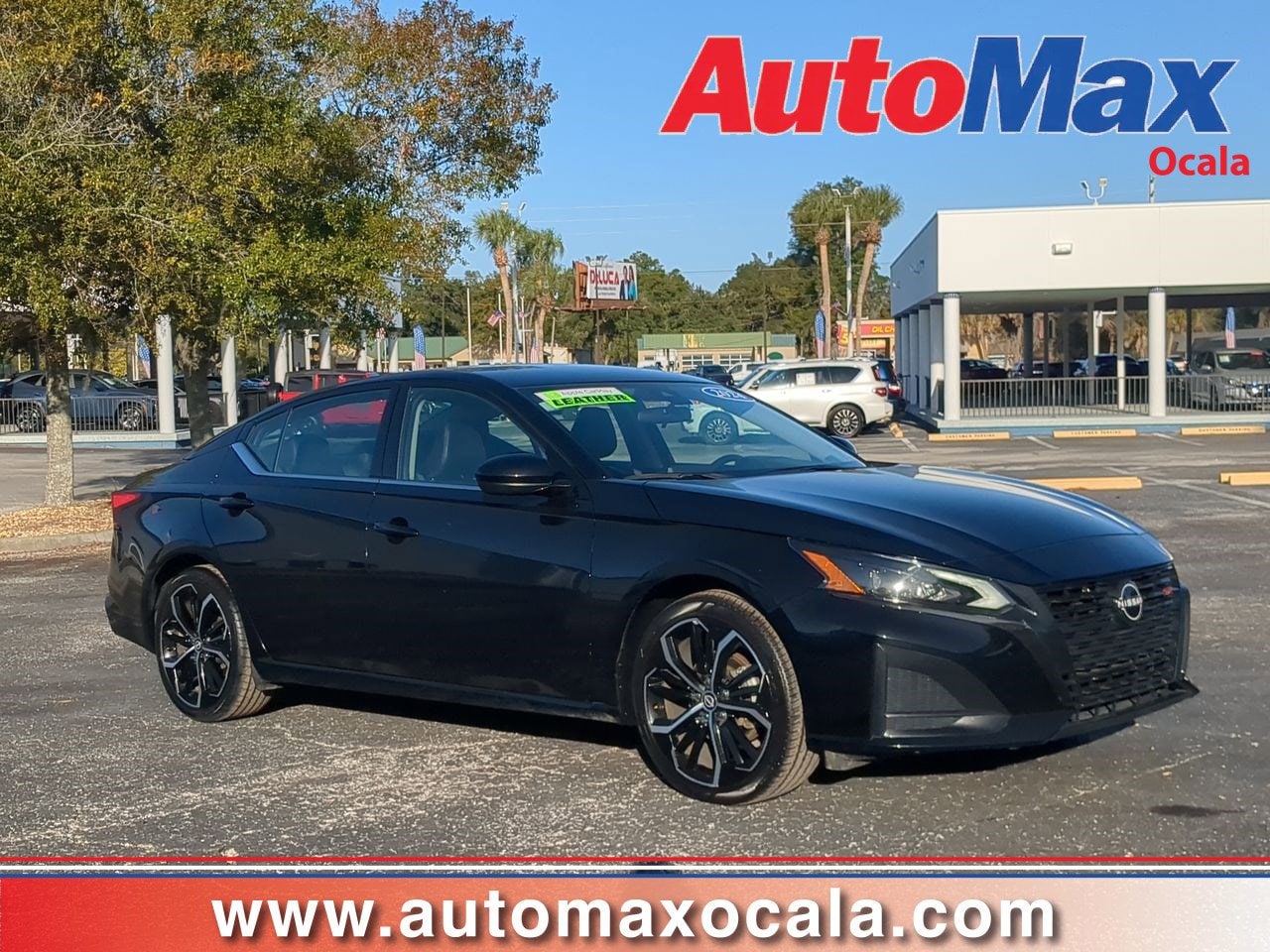 2024 Nissan Altima SR's photo