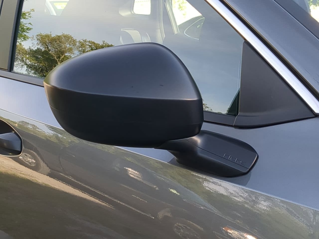 2025 Nissan Kicks S - Photo 12