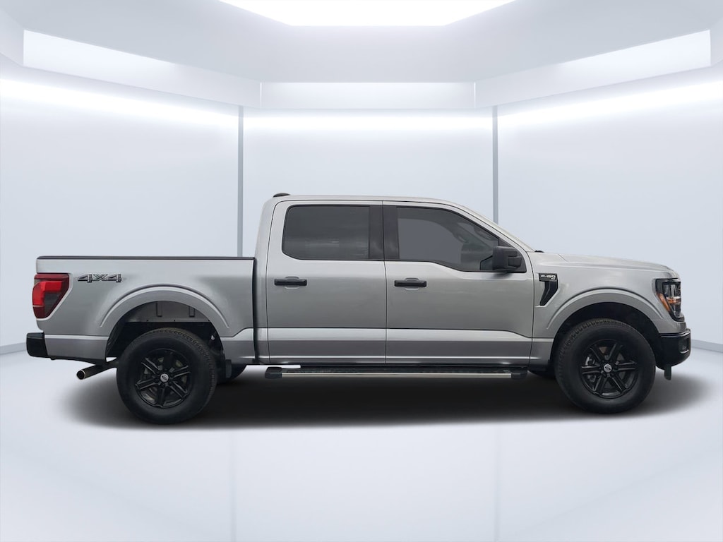 Used 2025 Ford F-150 XLT Truck SuperCrew Cab