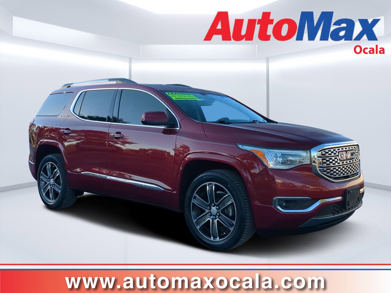 2019 GMC Acadia Denali's photo