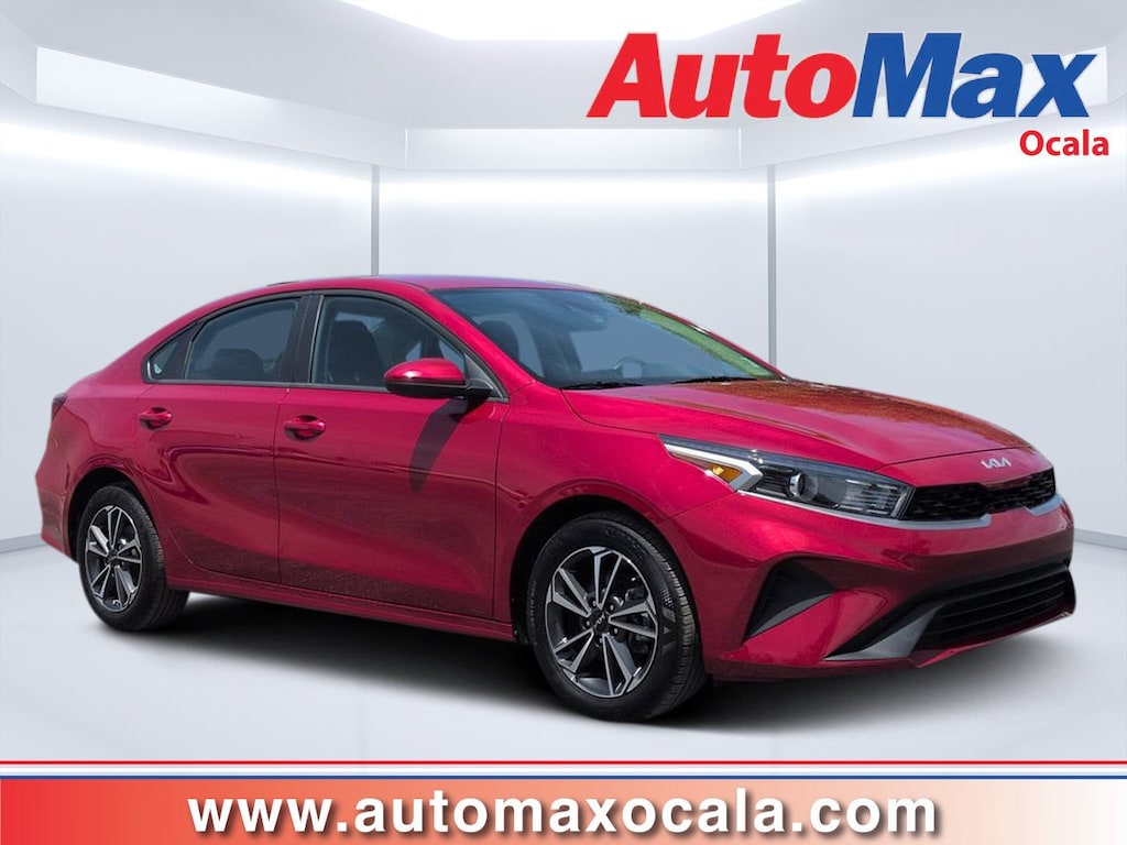 Used 2024 Kia Forte LXS Sedan