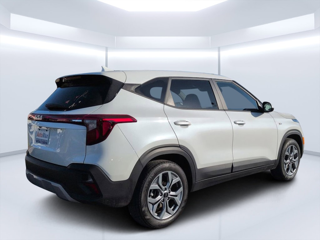Used 2026 Kia Seltos LX SUV