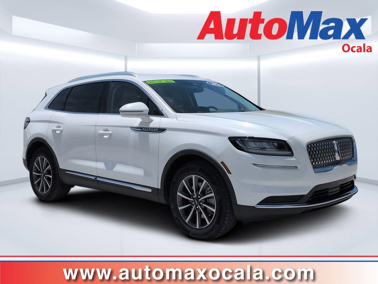 2022 Lincoln Nautilus FWD's photo