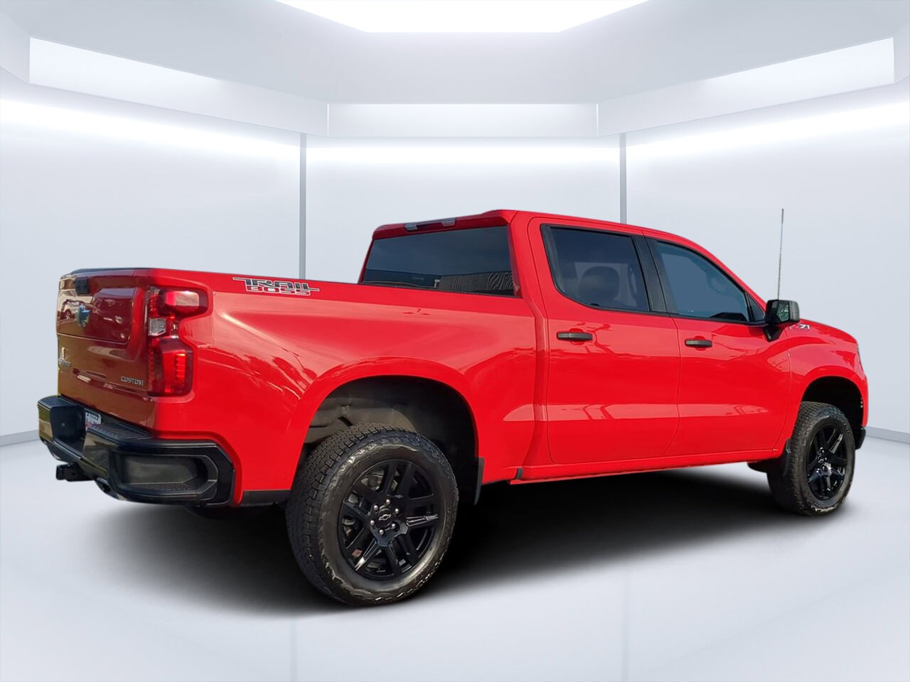 2024 Chevrolet Silverado 1500 Custom Trail Boss photo 3