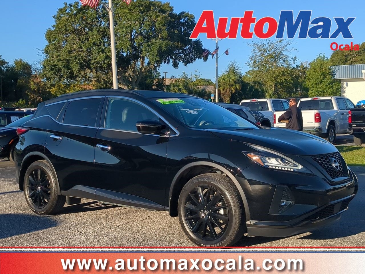 2024 Nissan Murano SV's photo