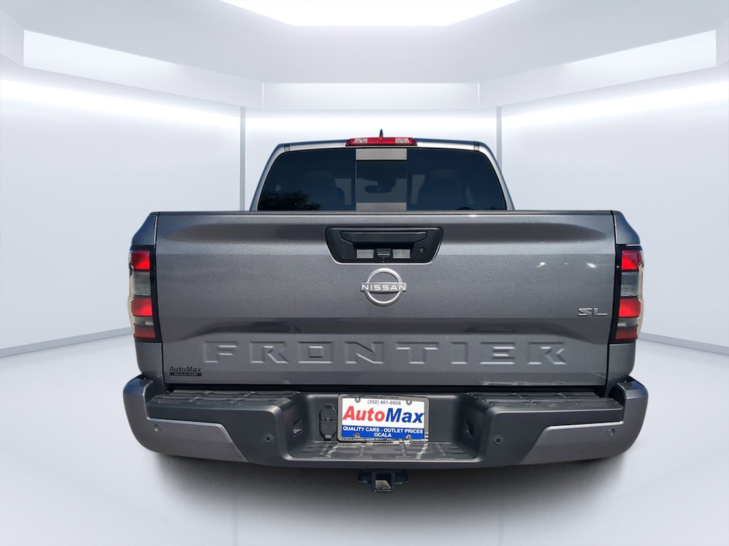 Used 2024 Nissan Frontier SL Truck Crew Cab