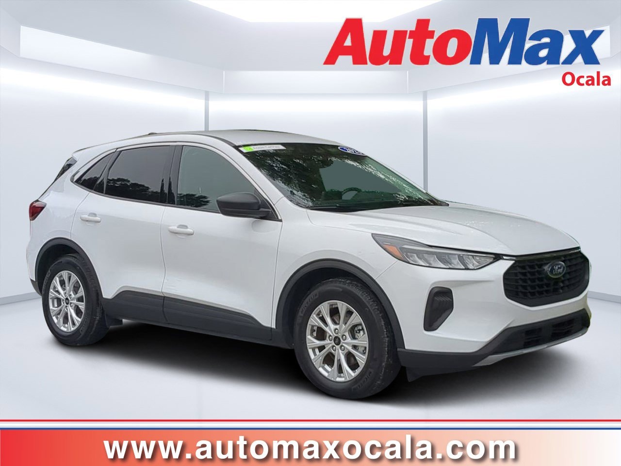 2023 Ford Escape Active's photo