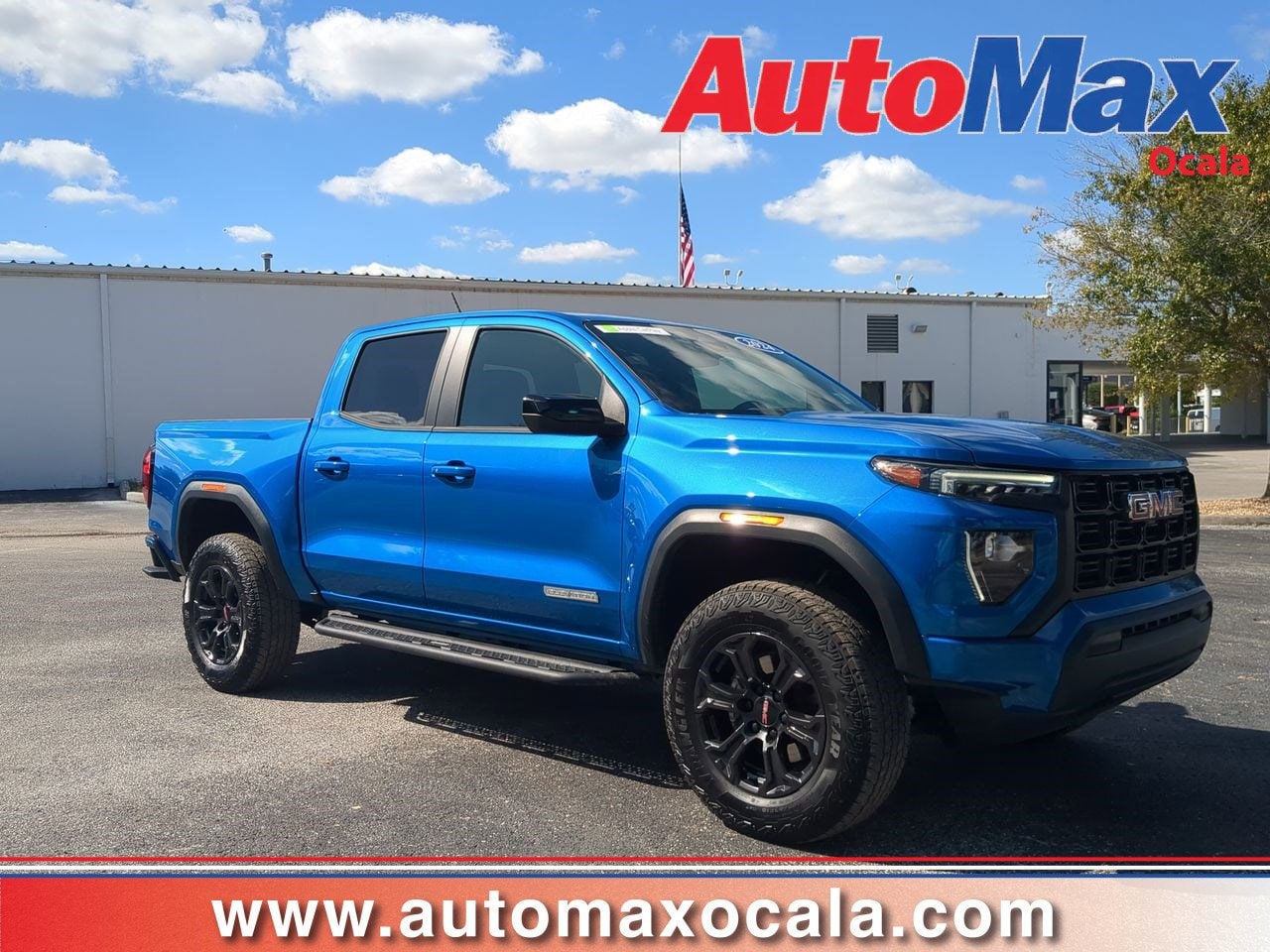 2024 GMC Canyon Elevation's photo