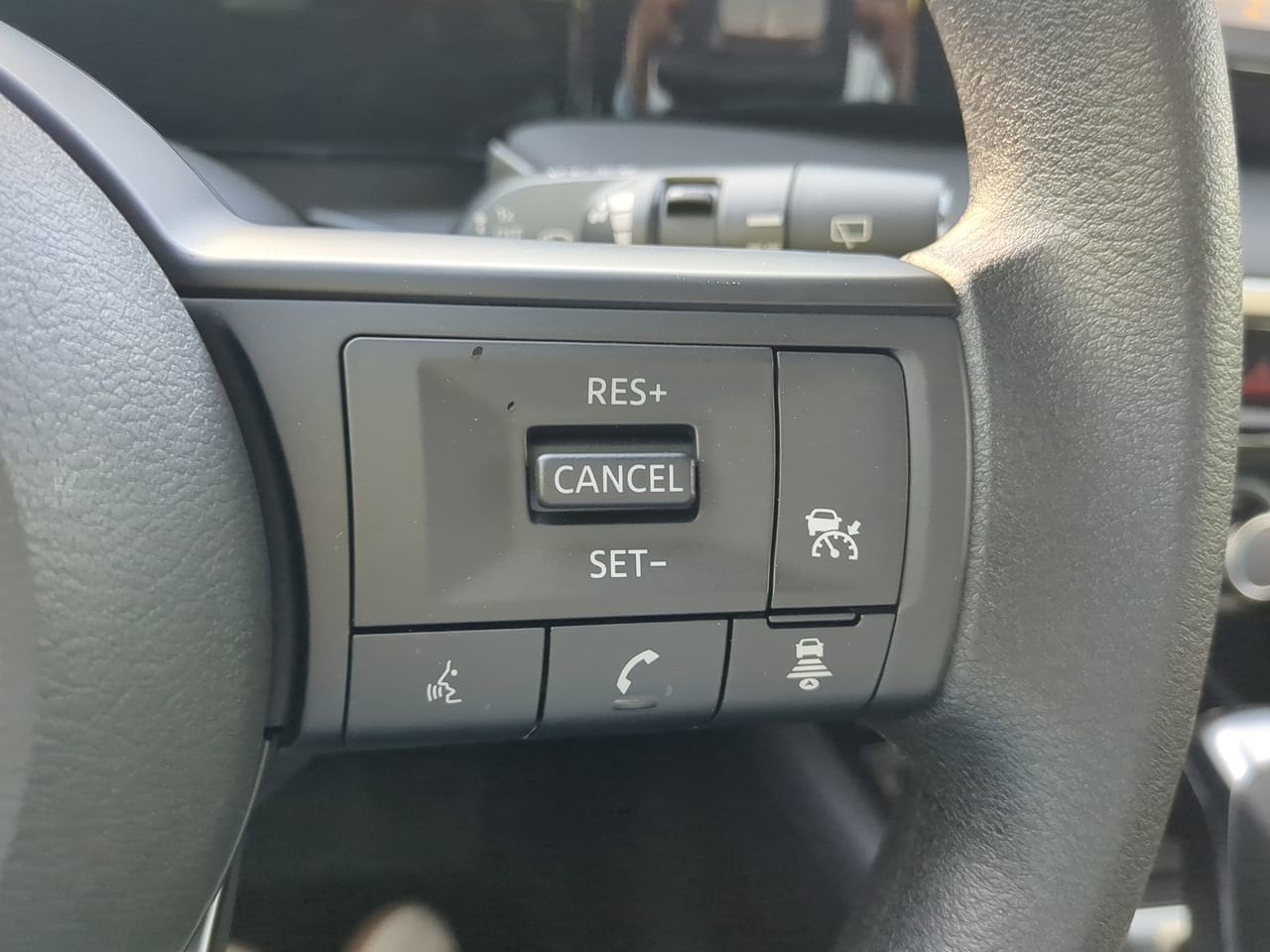 2025 Nissan Kicks S - Photo 24