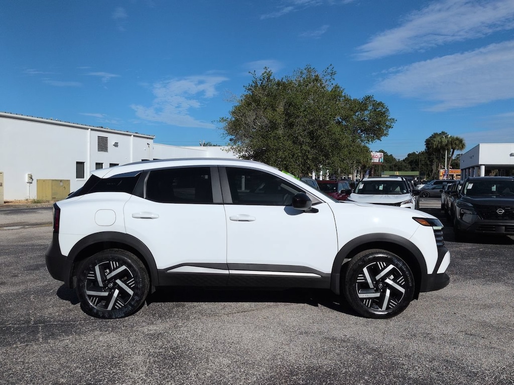 Used 2026 Nissan Kicks SV SUV