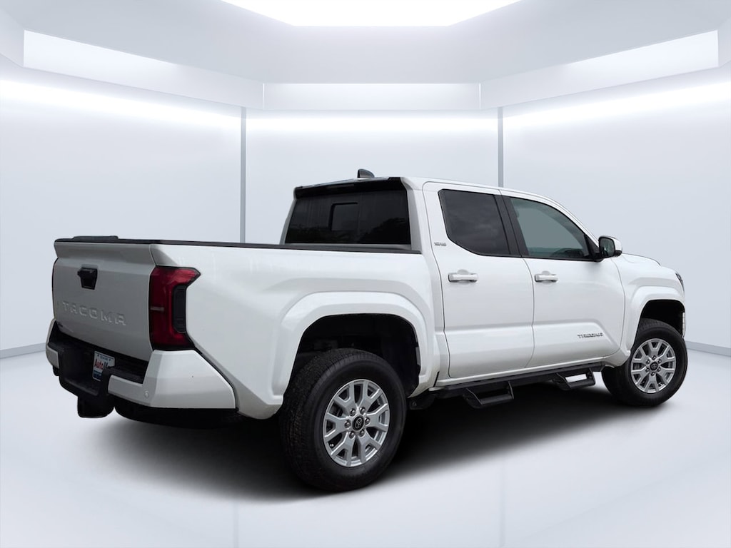 Used 2024 Toyota Tacoma SR5 Truck Double Cab