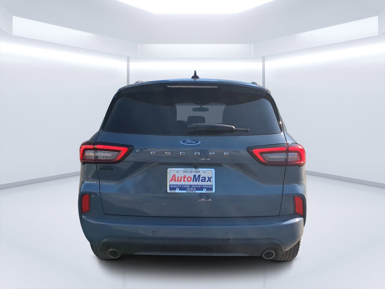 2024 Ford Escape ST-Line photo 3