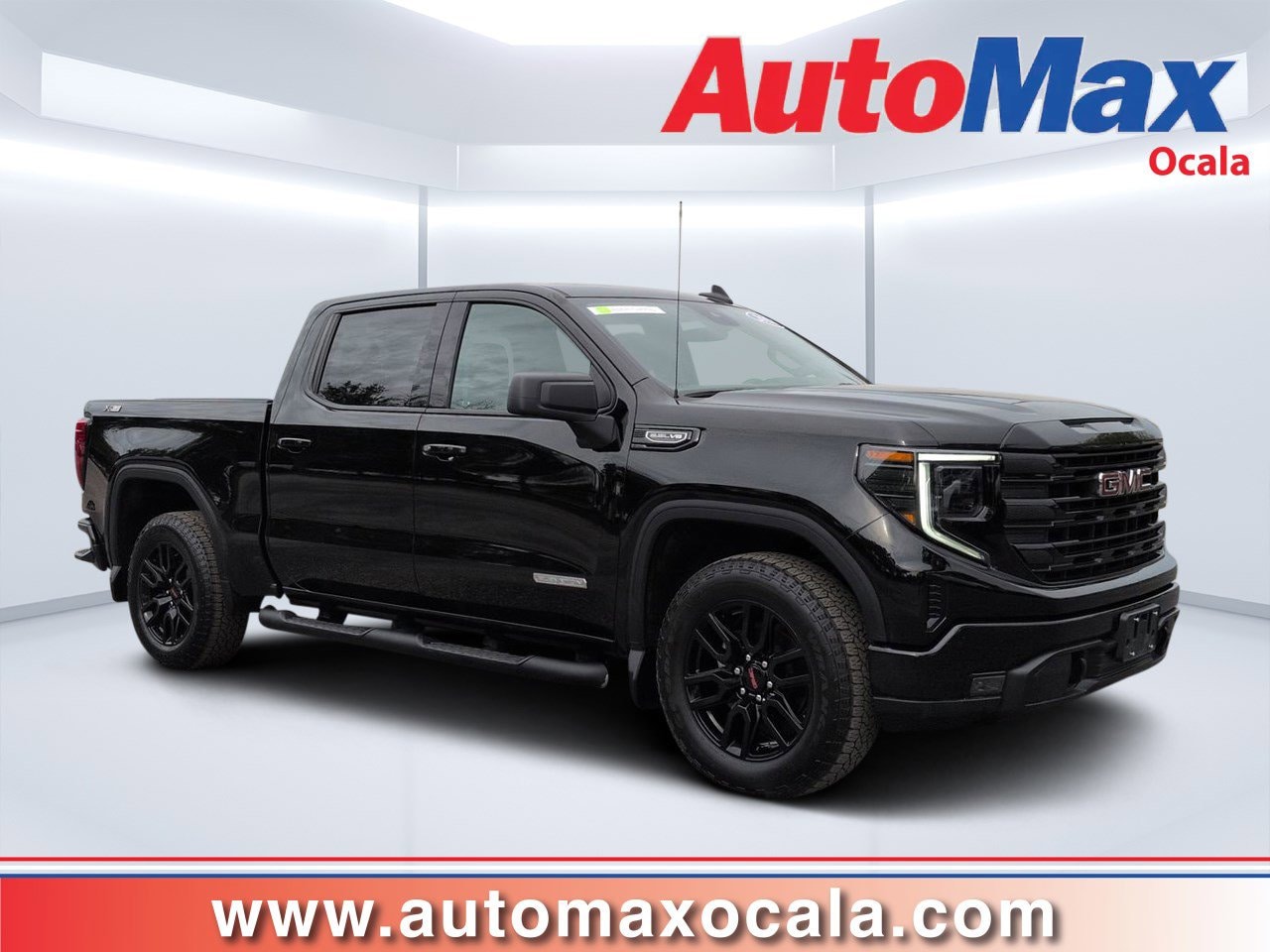 2024 GMC Sierra Elevation 4WD Crew Cab Short Box's photo