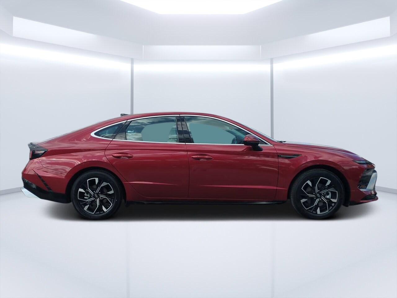 2025 Hyundai Sonata SEL photo 2