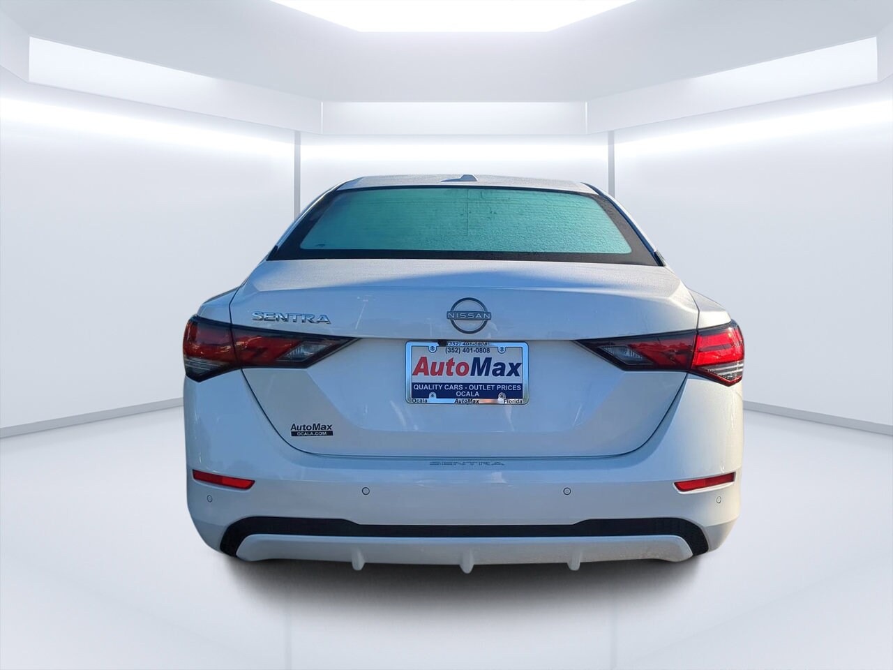 2025 Nissan Sentra SV photo 3
