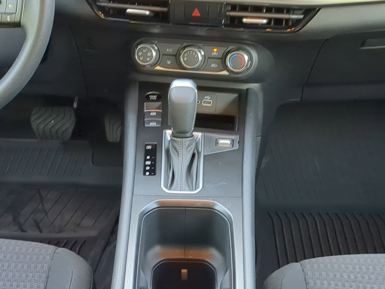 2025 Nissan Kicks S - Photo 19