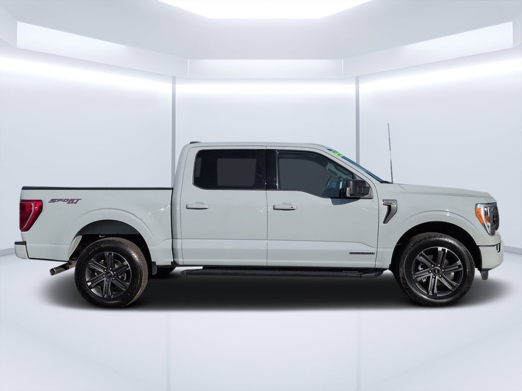 Used 2023 Ford F-150 XLT Truck SuperCrew Cab