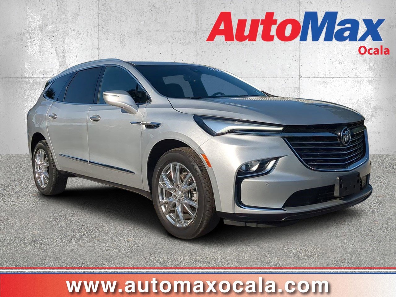 2022 Buick Enclave Essence's photo