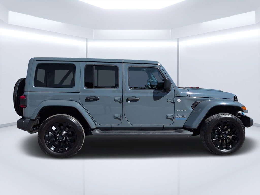Used 2024 Jeep Wrangler 4xe Sahara SUV