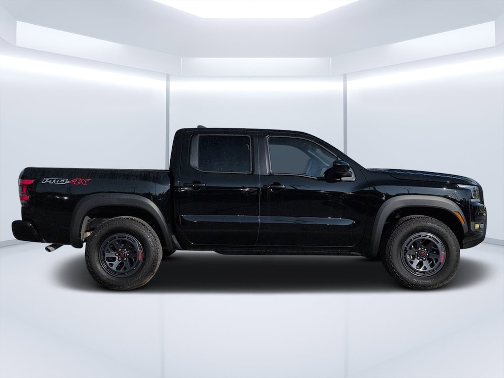 Used 2026 Nissan Frontier PRO-4X Truck Crew Cab