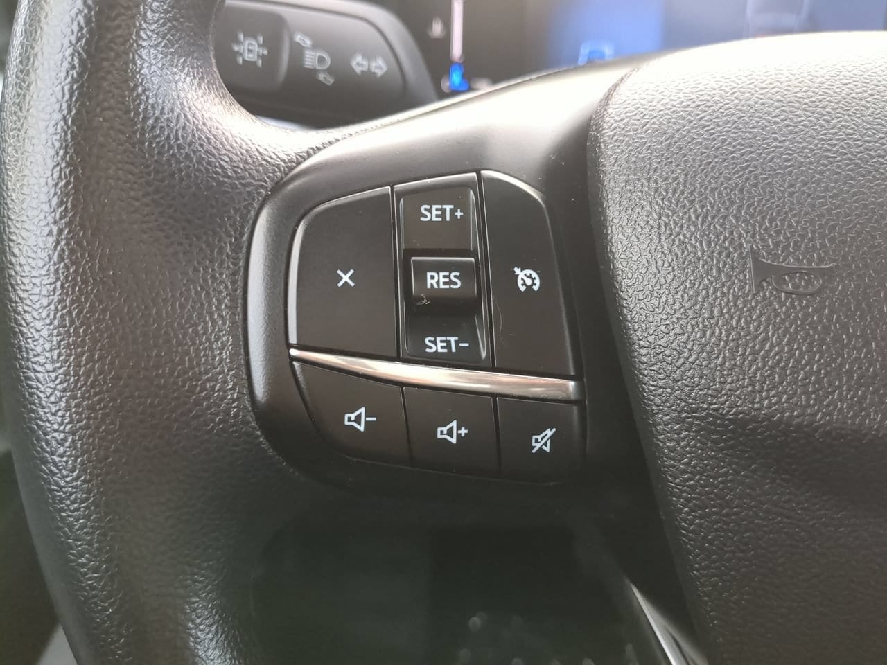 2025 Ford Maverick XLT - Photo 21