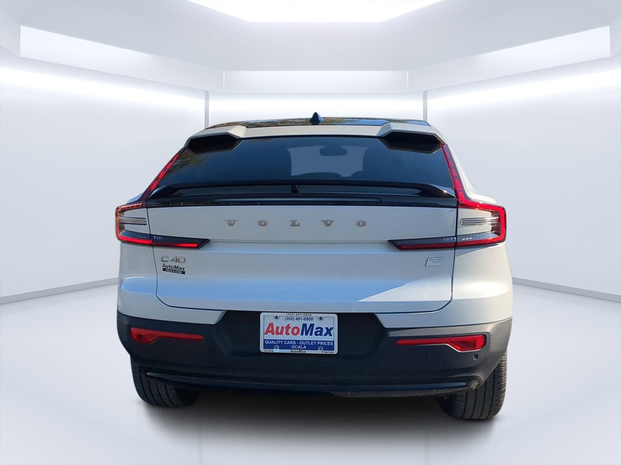 2023 Volvo C40 Recharge Ultimate photo 4