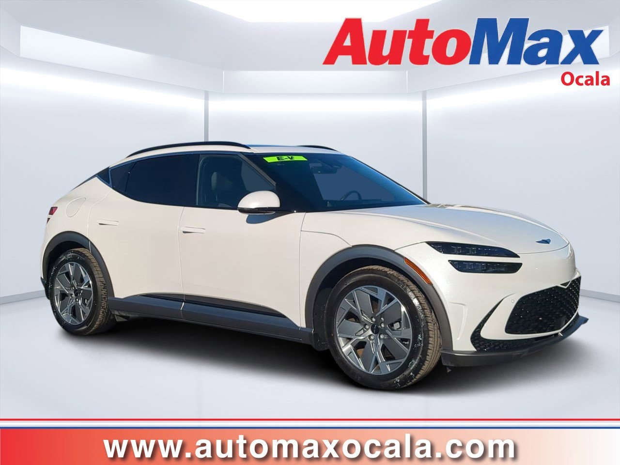 2024 GENESIS GV60 Standard