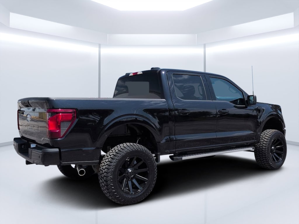 Used 2025 Ford F-150 XLT Truck SuperCrew Cab