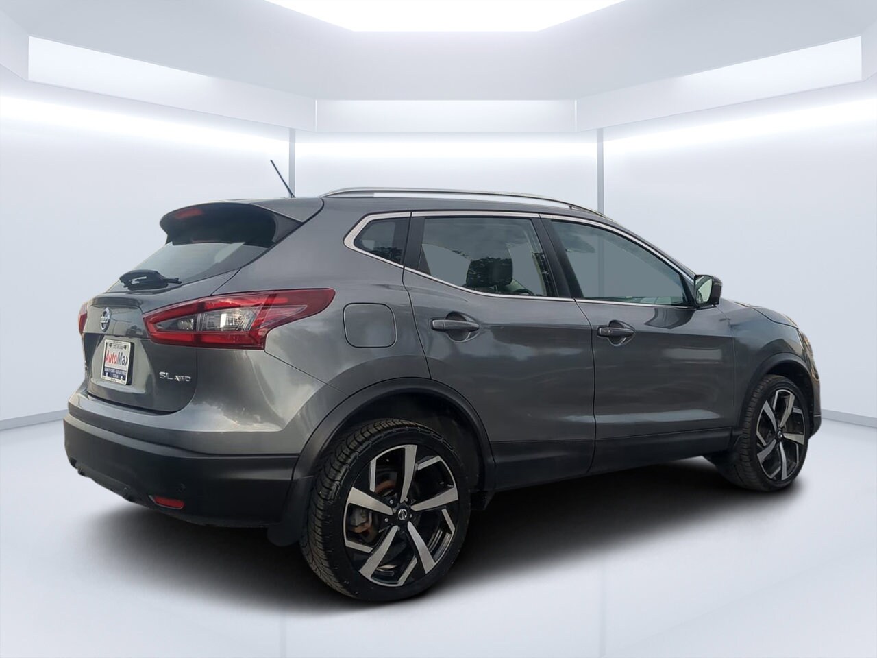2020 Nissan Rogue Sport SL photo 2