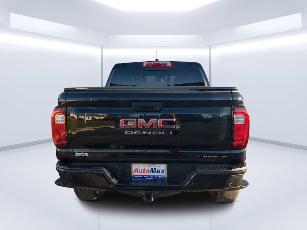Used 2025 GMC Canyon 4WD Denali Truck Crew Cab