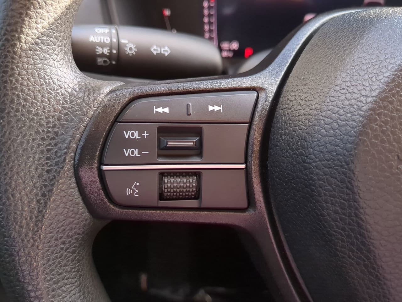 2023 Honda Accord EX - Photo 22